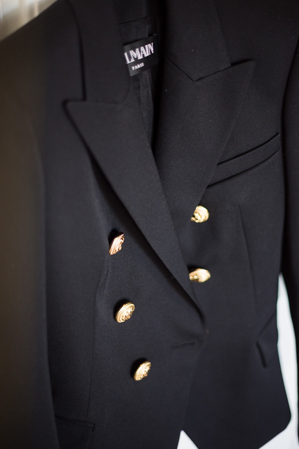 balmainblazerblackworthit Hello Bombshell!