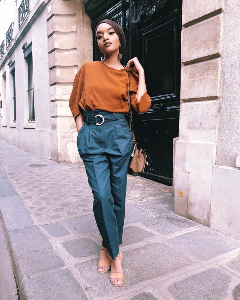 black french style blogger