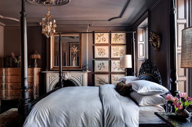 11 Dark and Moody Bedroom Decor Ideas That Are Oh So Sexy - MooDy BeDroom IDea