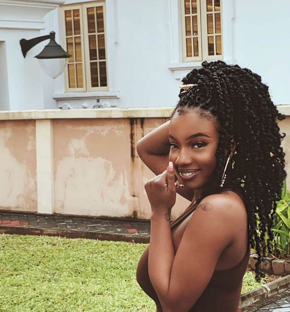 spring twist hairstyle