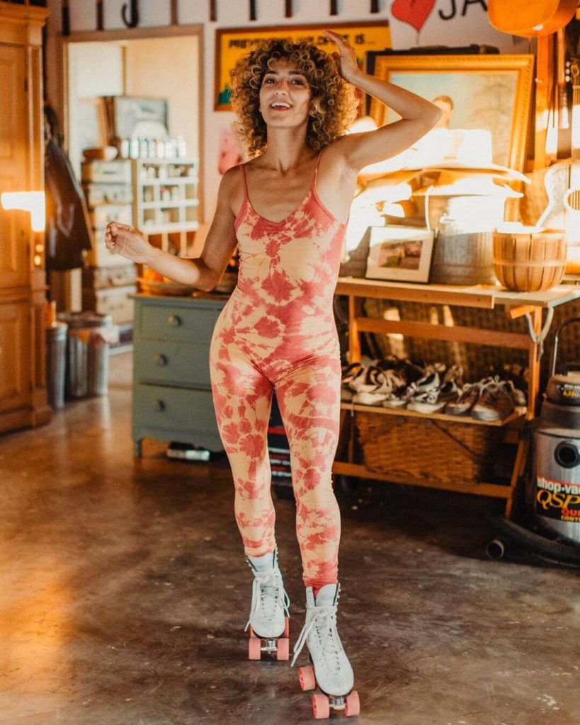 roller skating outfit ideas